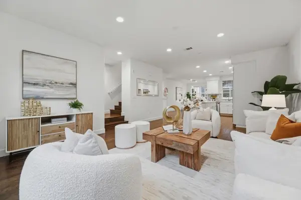 129 Paperbark Terrace, Sunnyvale, CA 94086