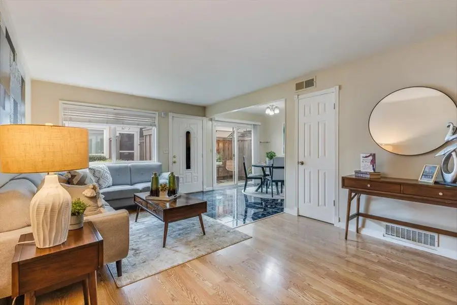 353 San Miguel Court #2, Milpitas, CA 95035 - #3
