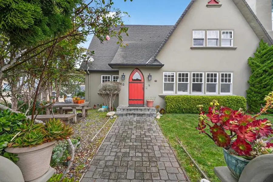 410 Pine Avenue, Pacific Grove, CA 93950 - #3