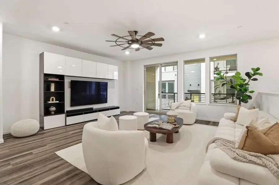 6816 Vector Court, San Jose, CA 95119 - #3