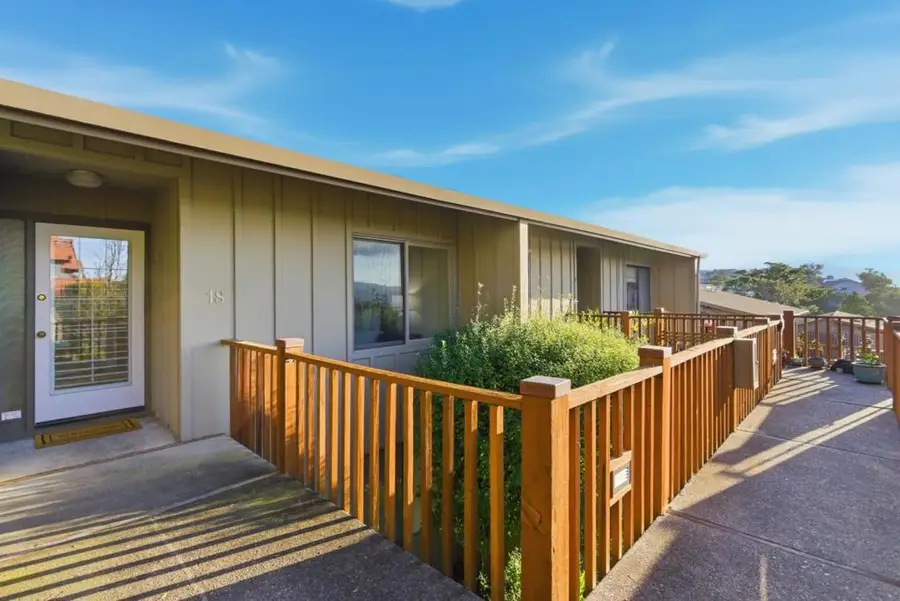 28 Marinero Circle #18, Belvedere Tiburon, CA 94920 - #3