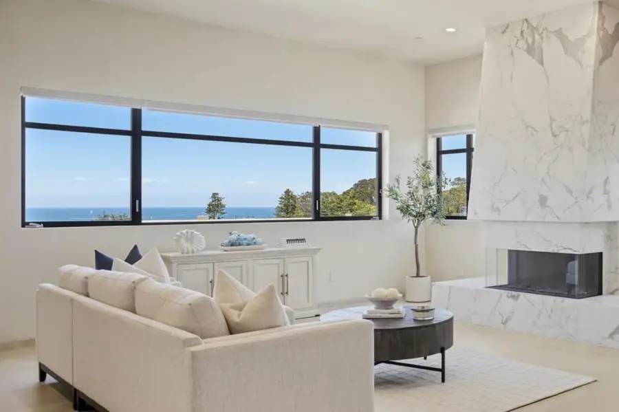 520 Lighthouse Avenue #301, Pacific Grove, CA 93950 - #2