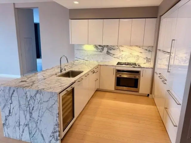 301 Mission Street #303, San Francisco, CA 94105 - #1