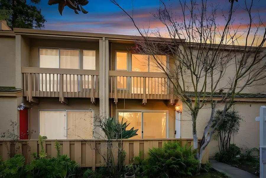 125 Connemara Way #32, Sunnyvale, CA 94087 - #2