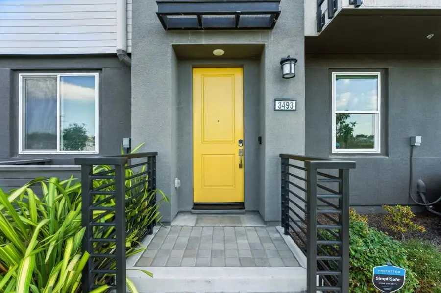 3493 Router, Fremont, CA 94538 - #3