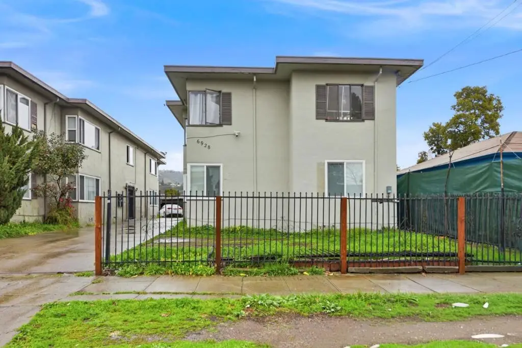 6928 Fresno Street, Oakland, CA 94605 - #1