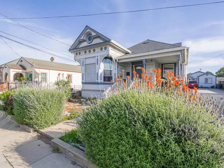 140 E Riverside Drive, Watsonville, CA 95076 - #2