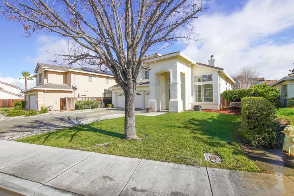 740 Hillock, Hollister, CA 95023 - #1