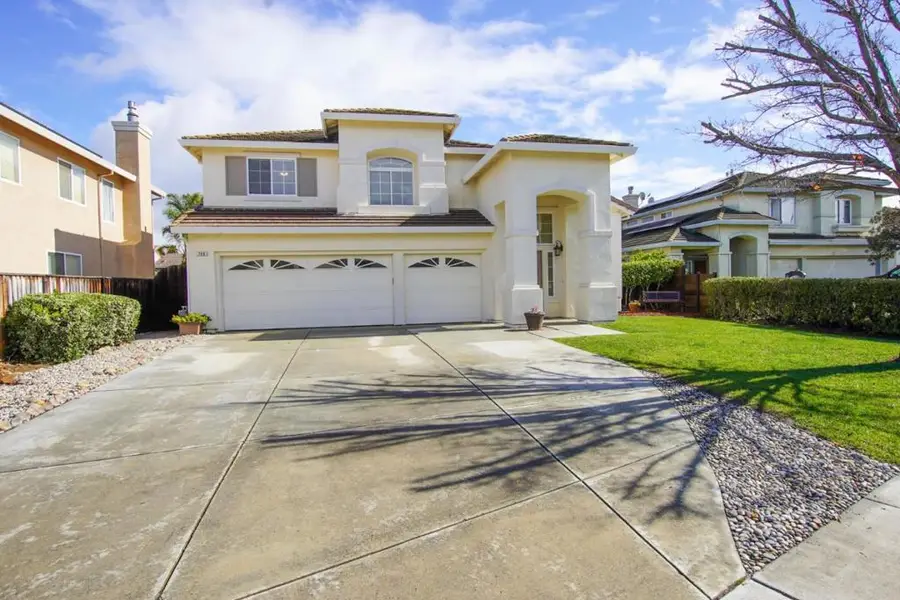 740 Hillock, Hollister, CA 95023 - #2