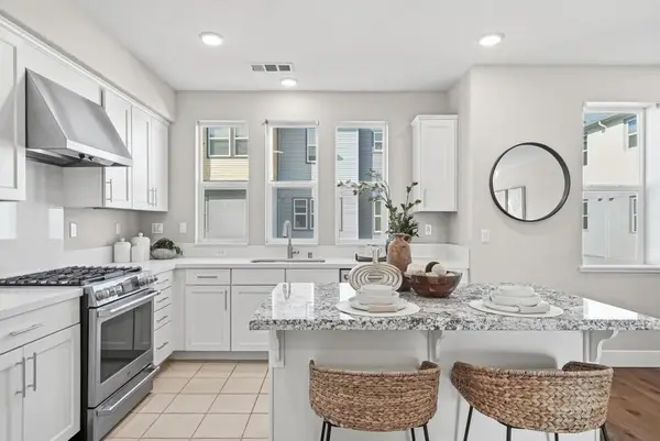 875 Cotati Terrace #4, Sunnyvale, CA 94085