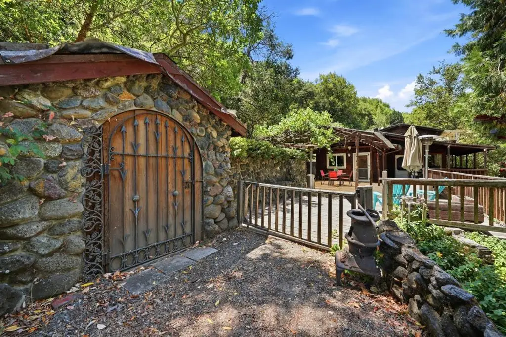 322 Casa Loma Road, Morgan Hill, CA 95037 - #1