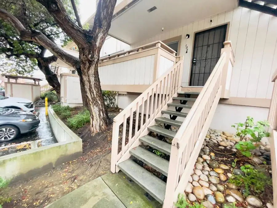 25164 Copa Del Oro Drive Drive #104, Hayward, CA 94545 - #2