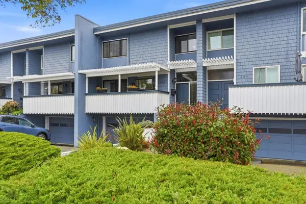 653 Fox Court, Redwood City, CA 94061