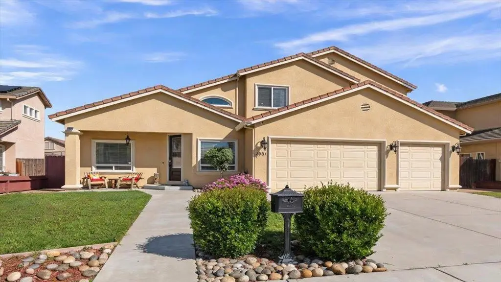 1901 Calistoga Drive, Hollister, CA 95023 - #1