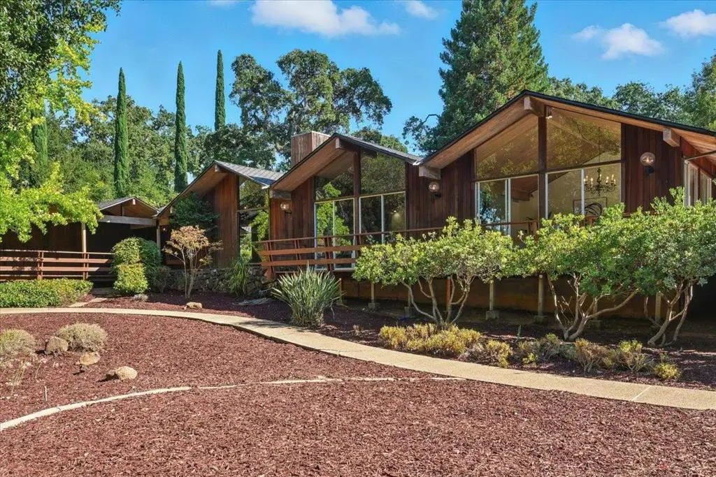 14582 Horseshoe Court, Saratoga, CA 95070 - #1