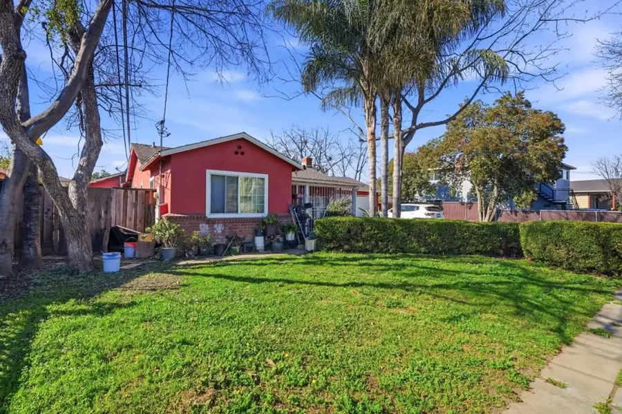 855 N 12th Street, San Jose, CA 95112 - #3