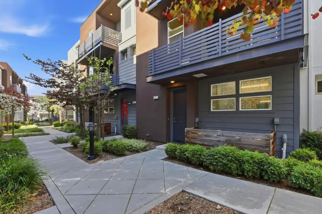 637 Clover, Milpitas, CA 95035 - #1