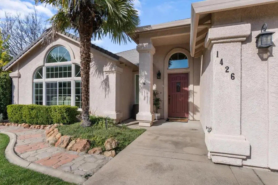 1426 Gladstone Court, Redding, CA 96001 - #3