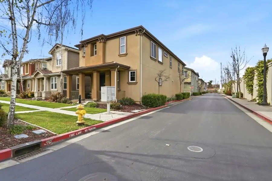 257 Rayos Del Sol Drive, San Jose, CA 95116 - #3