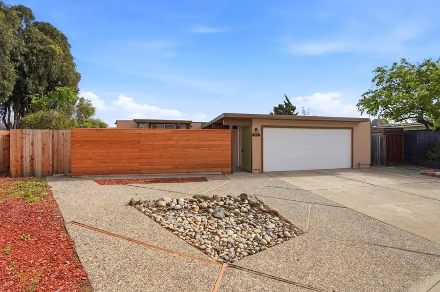 104 Eliza Court, Foster City, CA 94404 - #2
