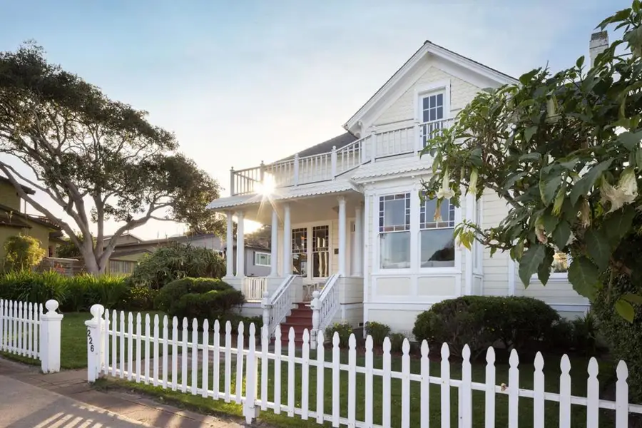 226 Willow Street, Pacific Grove, CA 93950 - #3