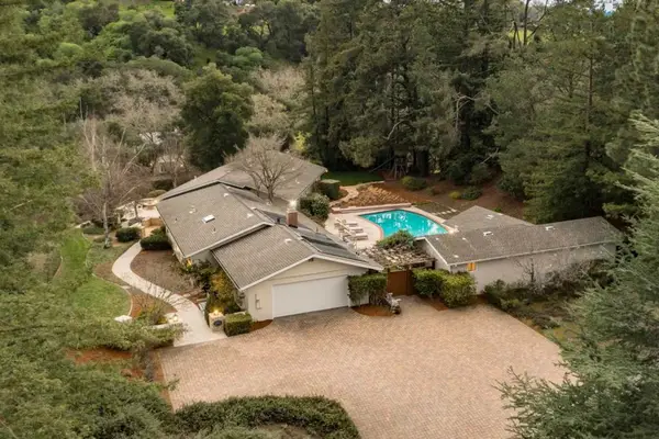 28100 Radcliffe Lane, Los Altos Hills, CA 94022