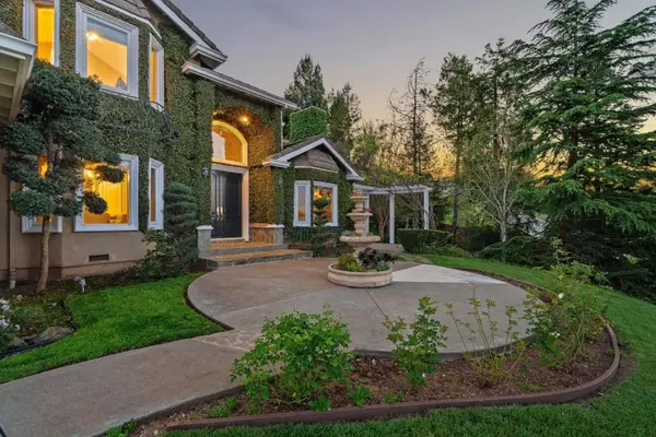 20397 Almaden Road, San Jose, CA 95120