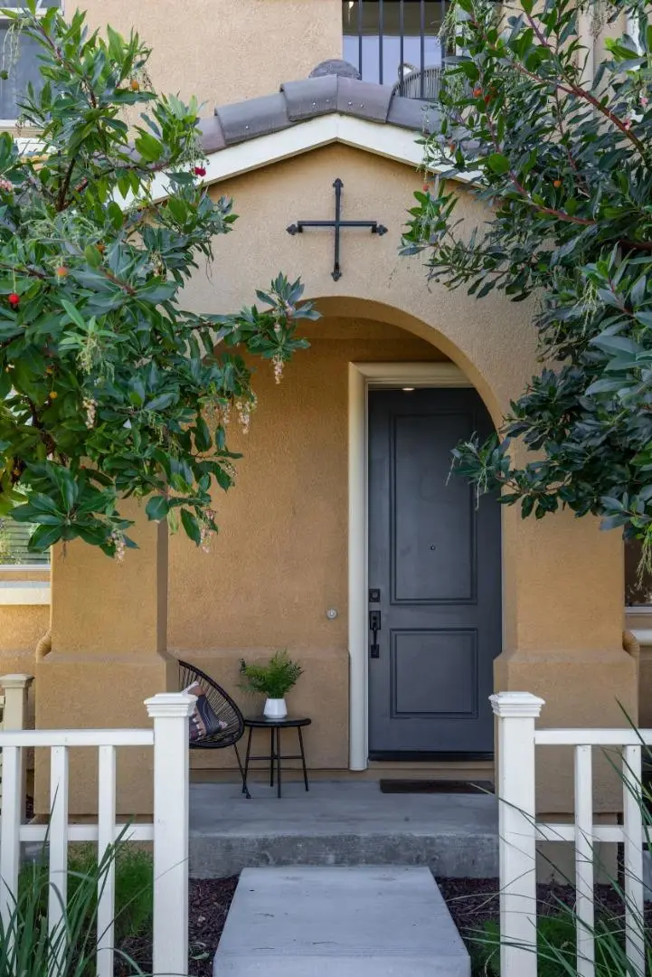 83 Fairchild Drive, Mountain View, CA 94043 - #3