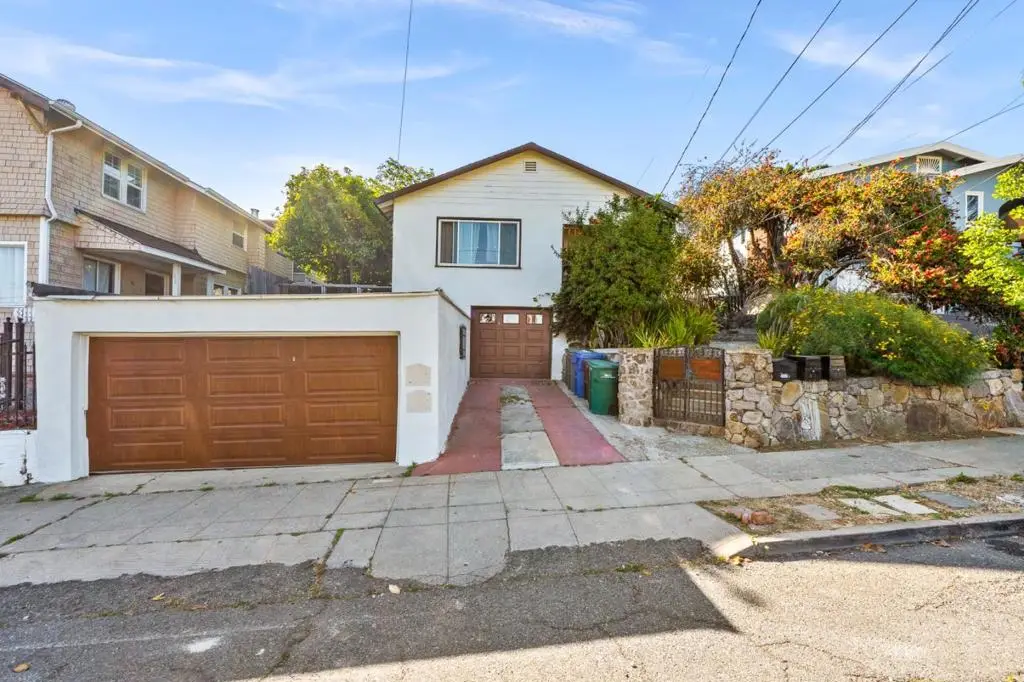 24432445 24th Avenue, Oakland, CA 94601 - #1