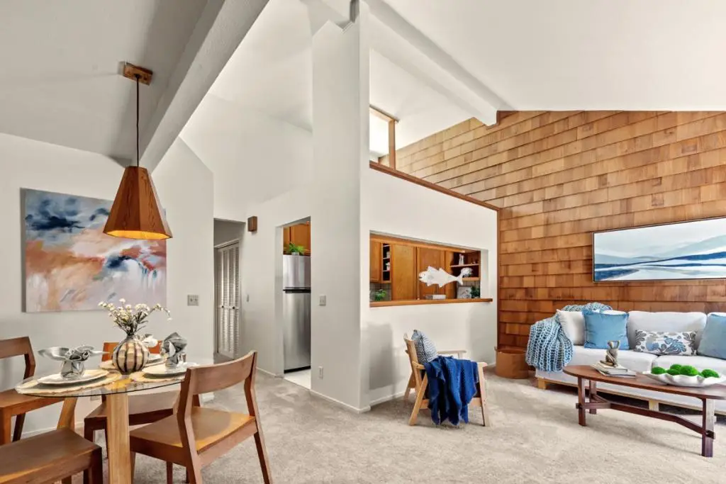461 Dela Vina Avenue #209, Monterey, CA 93940 - #1