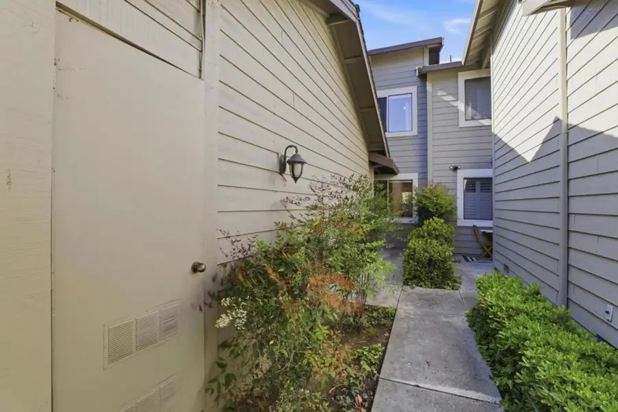 81 Frontier Trail Drive, San Jose, CA 95136 - #3