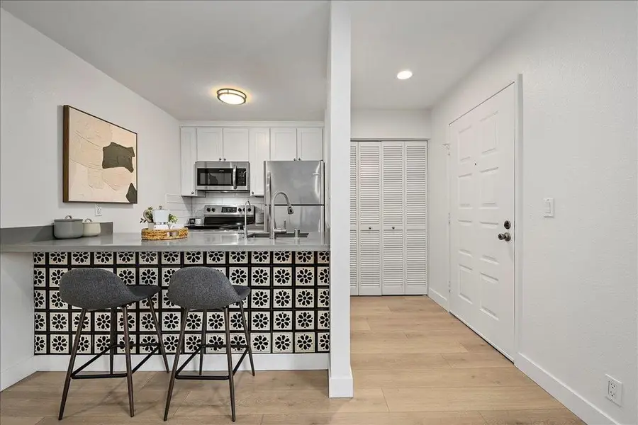 295 Stonegate Circle, San Jose, CA 95110 - #2