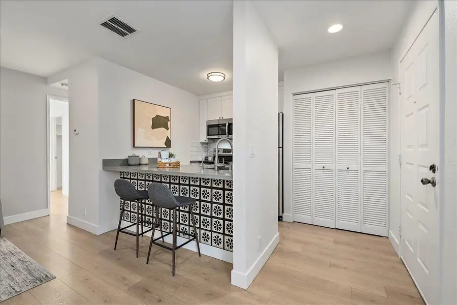 295 Stonegate Circle, San Jose, CA 95110 - #3
