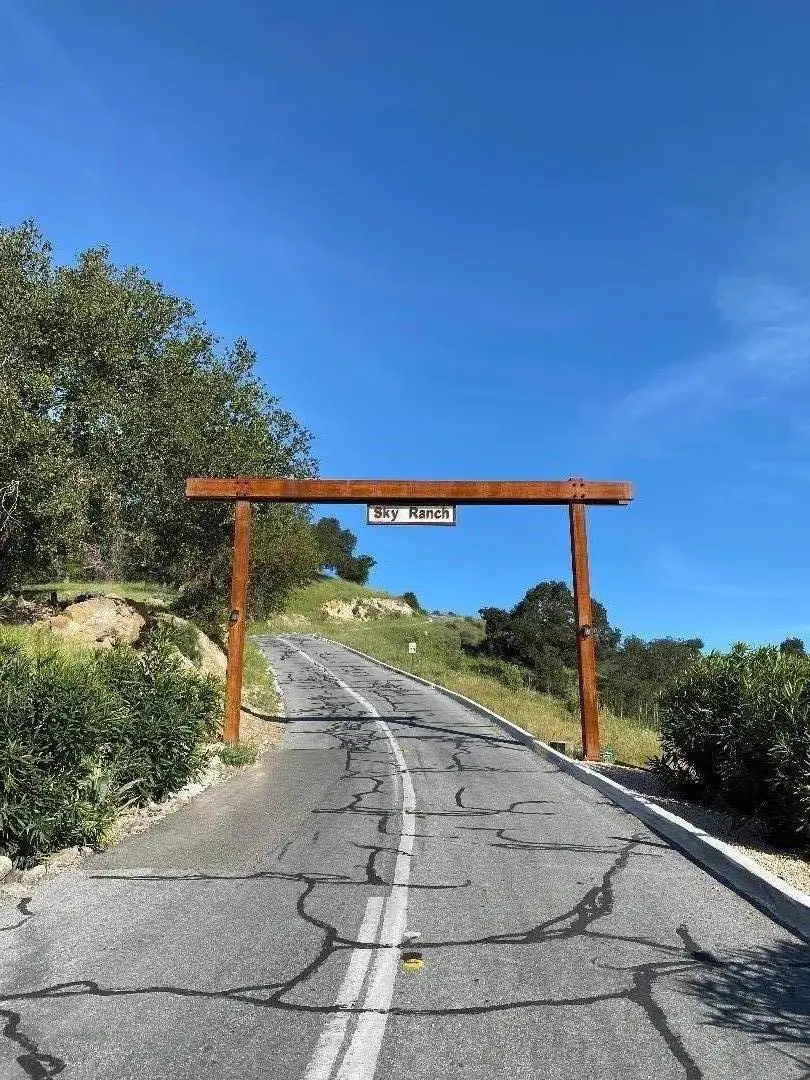 35180 Sky Ranch Road, Carmel Valley, CA 93924 - #3