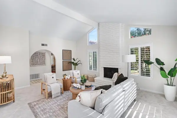 19816 Vineyard Lane, Saratoga, CA 95070