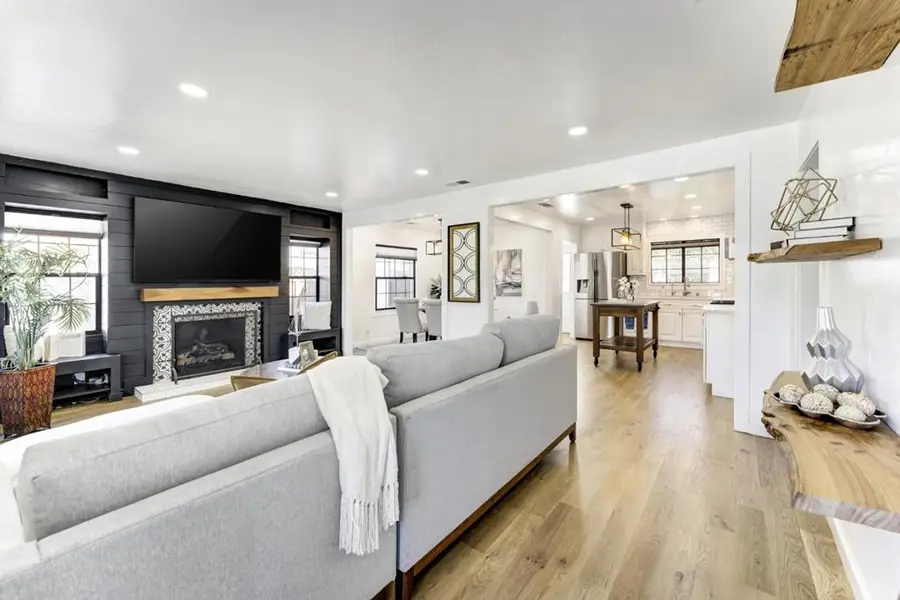 4034 Holly Drive, San Jose, CA 95127 - #2