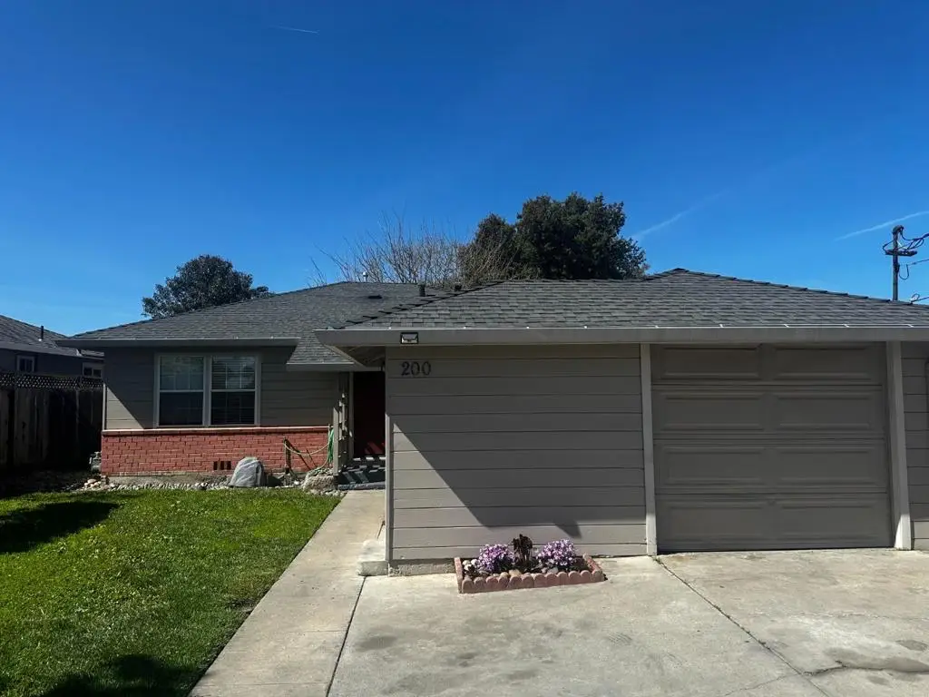 200 Line Street, Hollister, CA 95023 - #1