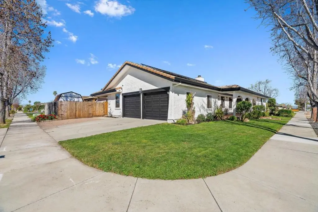 1850 Highland Drive, Hollister, CA 95023 - #1