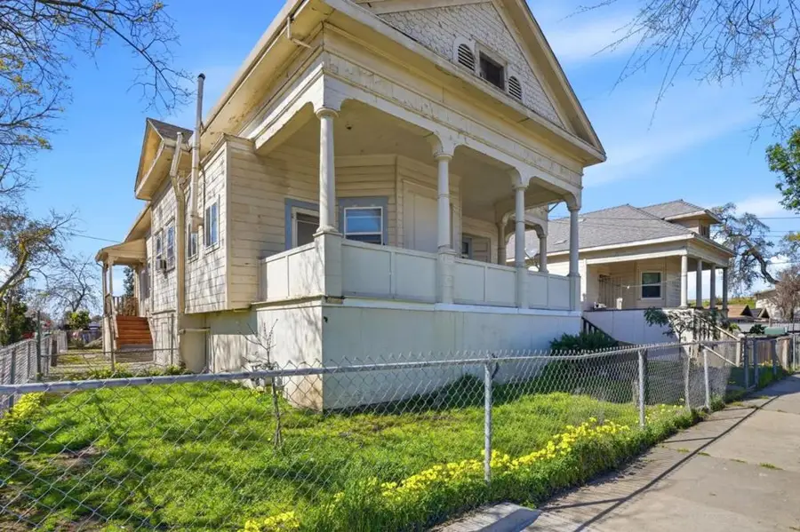 345 S Pilgrim Street, Stockton, CA 95205 - #3
