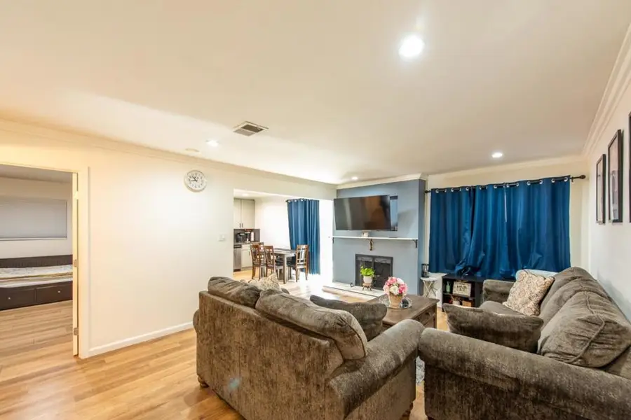 5798 Ribchester, San Jose, CA 95123 - #3