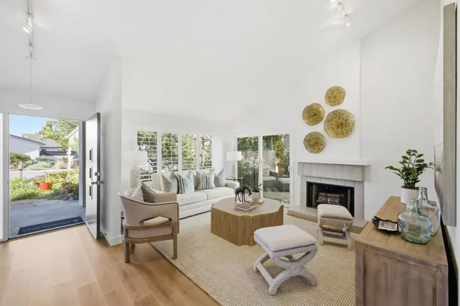 572 Seahorse Lane, Redwood City, CA 94065 - #3