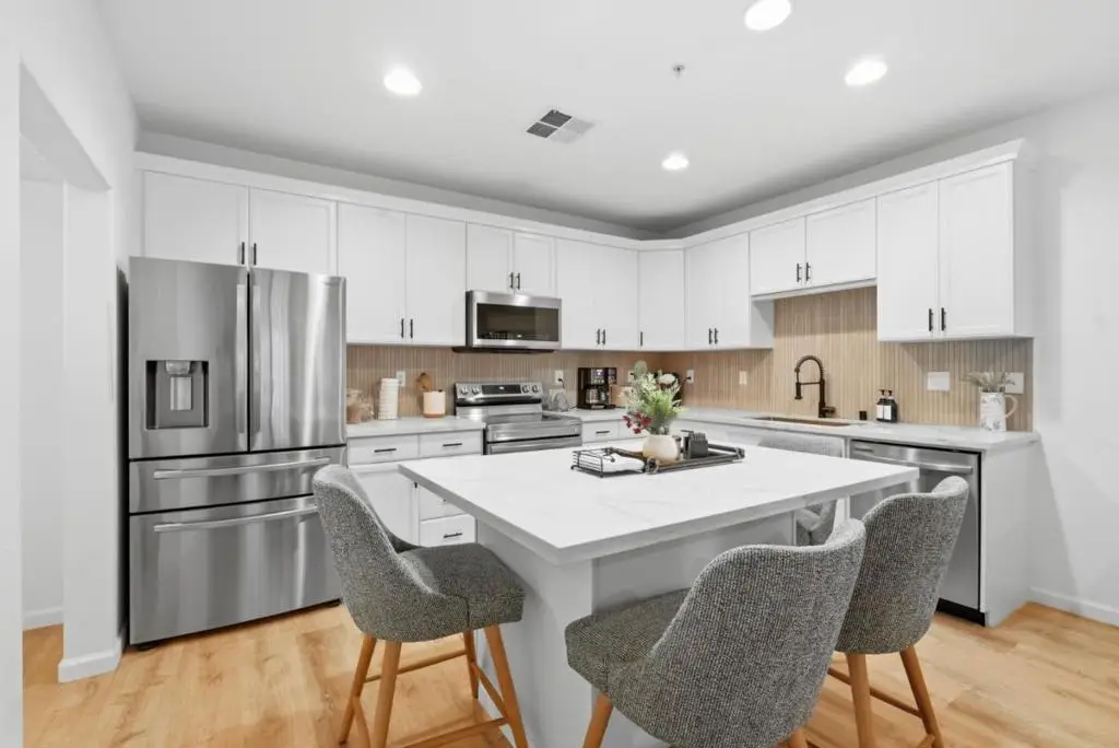88 N Jackson Avenue #211, San Jose, CA 95116 - #1