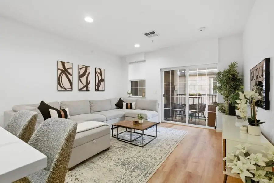 88 N Jackson Avenue #211, San Jose, CA 95116 - #3