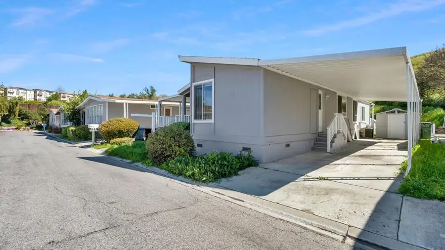 353 Mill Pond, San Jose, CA 95125 - #2
