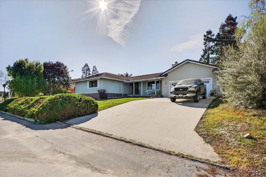 913 Ridgemark Drive, Hollister, CA 95023 - #2