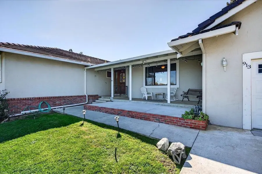 913 Ridgemark Drive, Hollister, CA 95023 - #3
