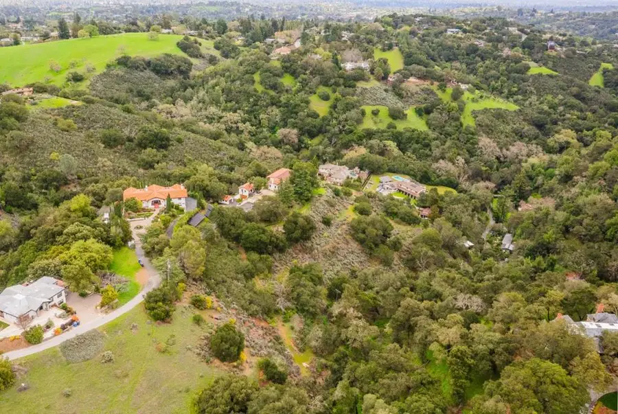 27388 Sherlock Court, Los Altos, CA 94022 - #2