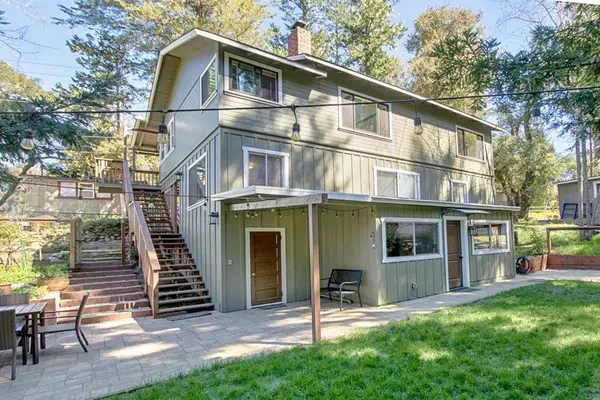 16 Mound Avenue, Mount Hermon, CA 95041