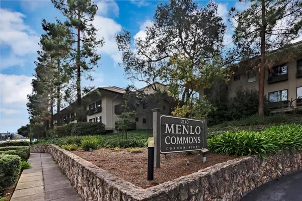 2140 Santa Cruz Avenue #D105, Menlo Park, CA 94025
