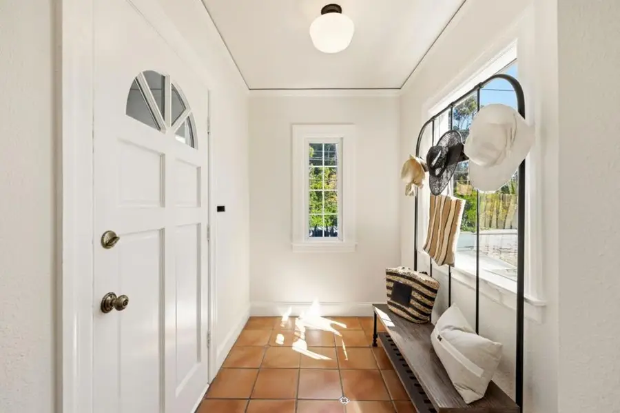 1105 Summer Avenue, Burlingame, CA 94010 - #3